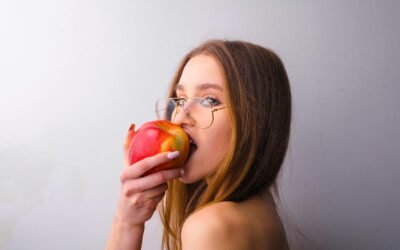 Βιταμίνες και διατροφή για υγιές και λαμπερό δέρμα